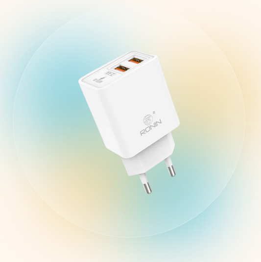 R-615 Charger 2.4 Ampere charger | 2.4 Ampere USB Ports